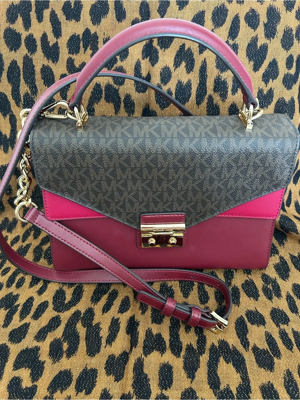 ❤️MICHAEL KORS🤎NWT~Brown MK Logo Flap with Mulberry and Burgundy Leather Satchel